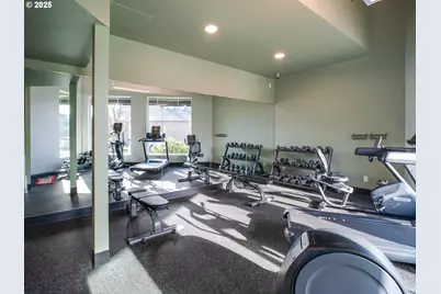 281 N Hayden Bay Dr, Portland, OR 97217 - Photo 11