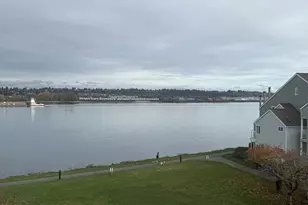 281 N Hayden Bay Dr, Portland, OR 97217 - Photo 5