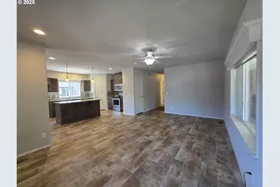 145 Owyhee Ln #58, Roseburg, OR 97471 - Photo 17