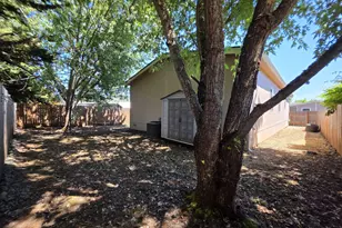 145 Owyhee Ln, Roseburg, OR 97471 - Photo 13