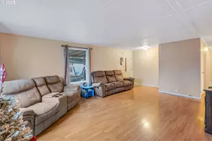 1005 Ferry St, Dayton, OR 97114 - Photo 7