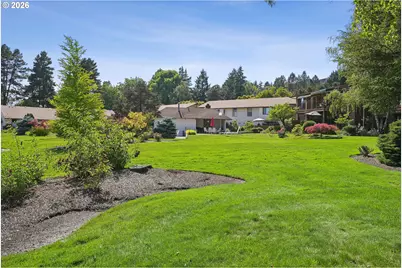 15100 SW Crown Dr #3, King City, OR 97224 - Photo 17