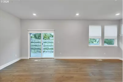 16646 SW Townsville St, Portland, OR 97224 - Photo 9