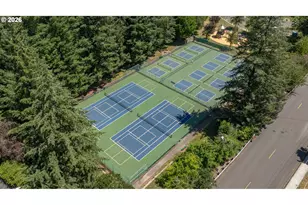 735 NW Wallace Rd, McMinnville, OR 97128 - Photo 45