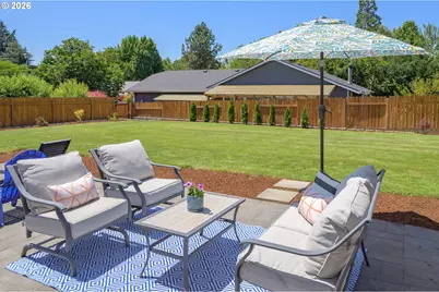 735 NW Wallace Rd, McMinnville, OR 97128 - Photo 33