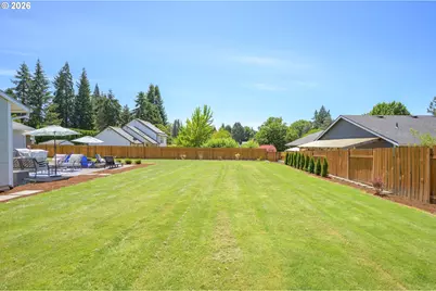 735 NW Wallace Rd, McMinnville, OR 97128 - Photo 37