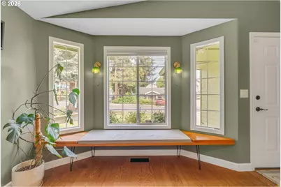1634 SW Spring Garden St, Portland, OR 97219 - Photo 9
