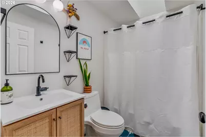 1634 SW Spring Garden St, Portland, OR 97219 - Photo 31