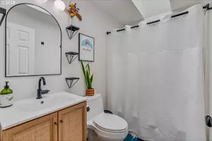 1634 SW Spring Garden St, Portland, OR 97219 - Photo 31