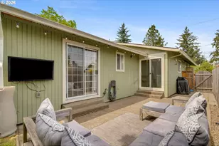 1634 SW Spring Garden St, Portland, OR 97219 - Photo 35