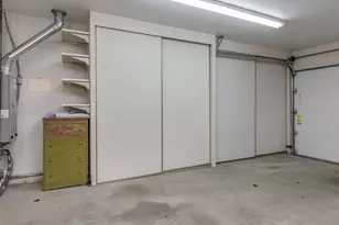 2328 NE 156th Pl, Portland, OR 97230 - Photo 33