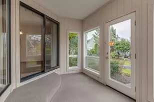 2328 NE 156th Pl, Portland, OR 97230 - Photo 11