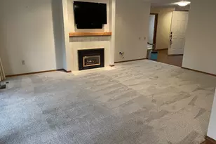 2328 NE 156th Pl, Portland, OR 97230 - Photo 9