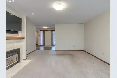 2328 NE 156th Pl, Portland, OR 97230 - Photo 11