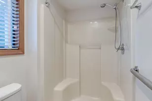 2328 NE 156th Pl, Portland, OR 97230 - Photo 27