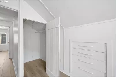 210 Acacia Ave, Garibaldi, OR 97118 - Photo 29