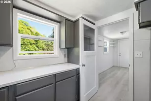 210 Acacia Ave, Garibaldi, OR 97118 - Photo 15