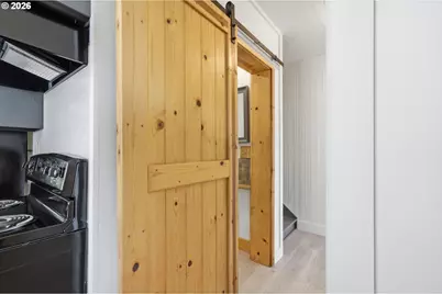 210 Acacia Ave, Garibaldi, OR 97118 - Photo 17