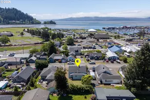 210 Acacia Ave, Garibaldi, OR 97118 - Photo 39