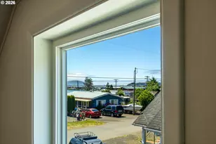 210 Acacia Ave, Garibaldi, OR 97118 - Photo 25