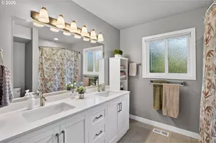 10690 SW Fairhaven St, Portland, OR 97223 - Photo 21