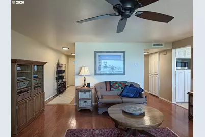 17744 N Highway 101 #B101, Brookings, OR 97415 - Photo 13
