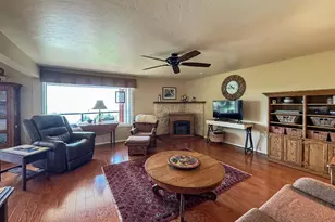 17744 N Hwy 101, Brookings, OR 97415 - Photo 11