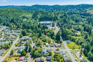 558 N Elliott St, Coquille, OR 97423 - Photo 39