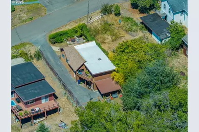 558 N Elliott St, Coquille, OR 97423 - Photo 43