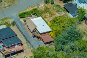 558 N Elliott St, Coquille, OR 97423 - Photo 43
