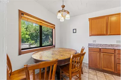 558 N Elliott St, Coquille, OR 97423 - Photo 11