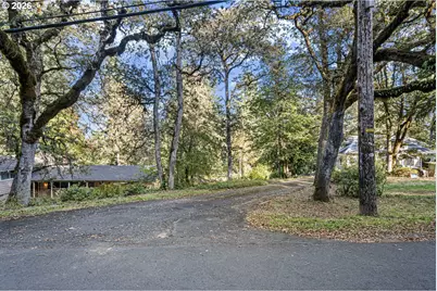 Sylvan St, Eugene, OR 97403 - Photo 21