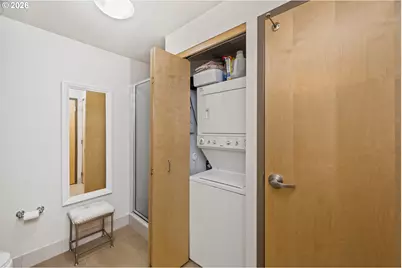 1221 SW 10th Ave #414, Portland, OR 97205 - Photo 25