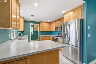 1243 Shafer Ln, Medford, OR 97501 - Photo 19