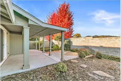 1243 Shafer Ln, Medford, OR 97501 - Photo 27