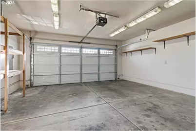 1243 Shafer Ln, Medford, OR 97501 - Photo 23