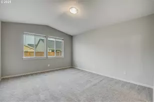 6443 SE 22nd St, Gresham, OR 97080 - Photo 11