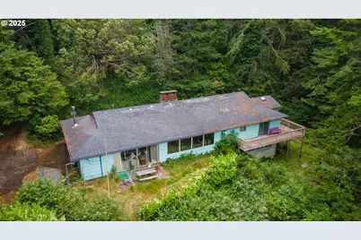 67118 W Westview Rd, North Bend, OR 97459 - Photo 1