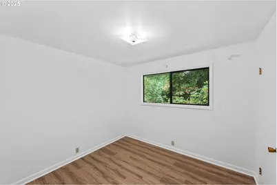 67118 W Westview Rd, North Bend, OR 97459 - Photo 23