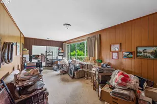 67118 W Westview Rd, North Bend, OR 97459 - Photo 5