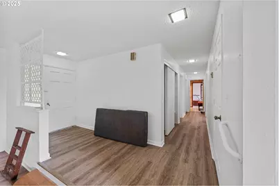 67118 W Westview Rd, North Bend, OR 97459 - Photo 17