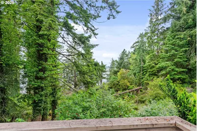67118 W Westview Rd, North Bend, OR 97459 - Photo 29