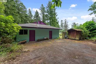 67118 W Westview Rd, North Bend, OR 97459 - Photo 35