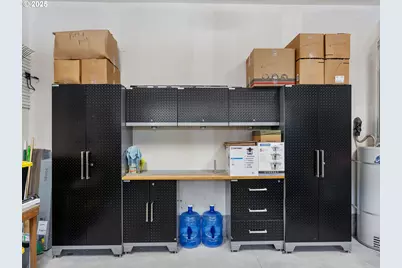 1018 SW Halsey St, Troutdale, OR 97060 - Photo 39