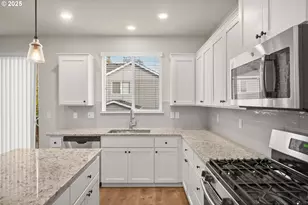 10410 NW 307th Ave, North Plains, OR 97133 - Photo 11