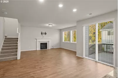 10410 NW 307th Ave, North Plains, OR 97133 - Photo 9