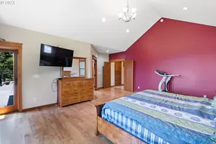10534 SE Vradenburg Rd, Happy Valley, OR 97086 - Photo 25