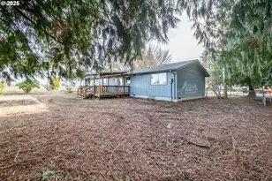 23900 SW Loganberry Ln, Sheridan, OR 97378 - Photo 7