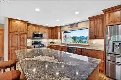 9732 SE Ladera Ct, Damascus, OR 97089 - Photo 11