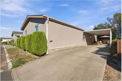 823 SW Williamsburg Way, Beaverton, OR 97006 - Photo 3